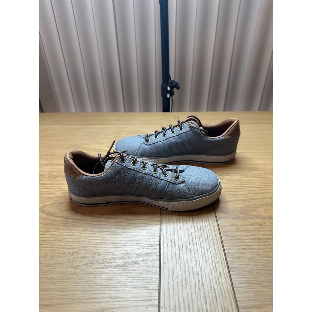 Adidas 7.5 Gray Canvas Sneakers Brown Accents Casual Stylish Footwear Mens - Picture 10 of 13